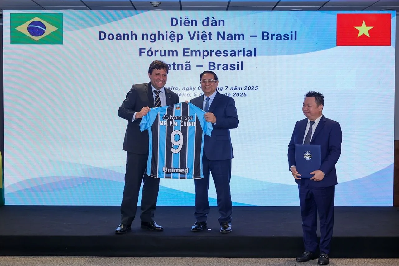 Grêmio inova e fecha parceria com clube de futebol do Vietnã; entenda detalhes Grêmio