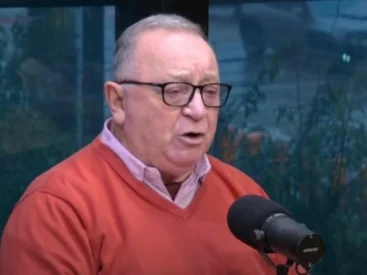 Pedro Ernesto preocupado com o Grêmio