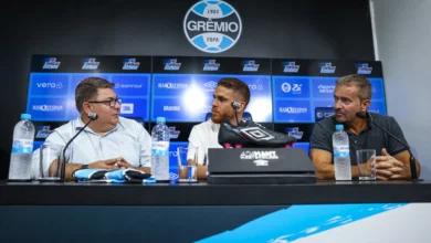 Grêmio tem o retorno de Cuéllar, mas retira Pavón da lista contra o Sport Cuéllar alternativa no Grêmio