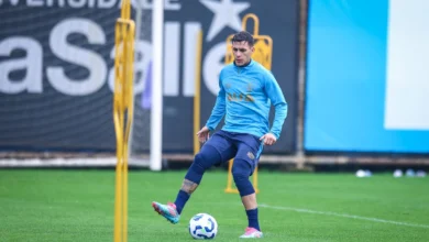 Grêmio não terá Camilo nem Pavón neste domingo; veja prováveis escalações e onde assistir Pavón desfalca o Grêmio