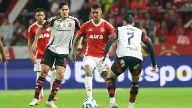 Inter é dominado pelo Flamengo no Beira-Rio e perde por 3x1 pelo Brasileirão Jogador do Inter contra o Flamengo.