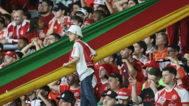 Algo estranho no aeroporto? Inter chega a Belo Horizonte para o duelo contra o Cruzeiro Internacional