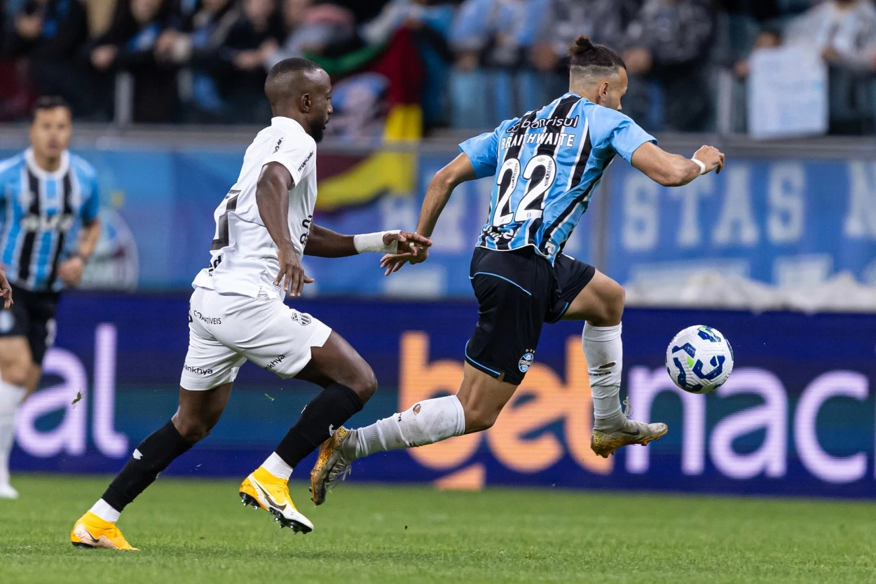 Grêmio empata sem gols contra o Ceará em jogo com vaias para Braithwaite Grêmio