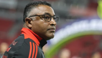 Roger Machado admite desorganização após goleada e pede reação imediata do Inter Roger Machado em Inter x Fortaleza