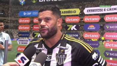 Hulk detona arbitragem após derrota do Atlético-MG para o Grêmio Hulk, jogador do Atlético Mineiro