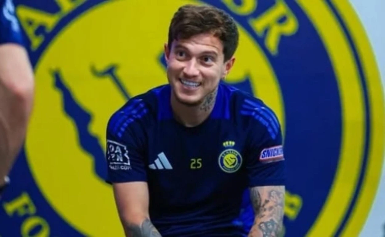 Sobre os rumores envolvendo o interesse do Grêmio em Otávio, ex-Inter e Porto Grêmio quer Otávio