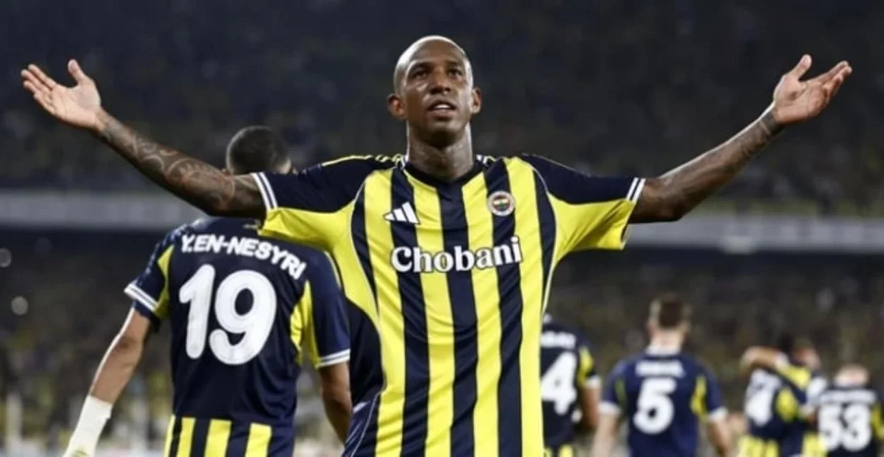 Talisca avaliado pelo Grêmio
