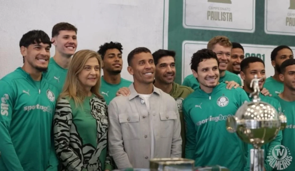 Palmeiras divulga imagens da despedida de Marcos Rocha, novo lateral do Grêmio Palmeiras e Marcos Rocha