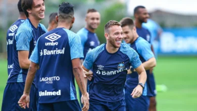 Antes de Grêmio x Ceará: as atualizações sobre as negociações com Arthur e Grohe Arthur negocia com Grêmio