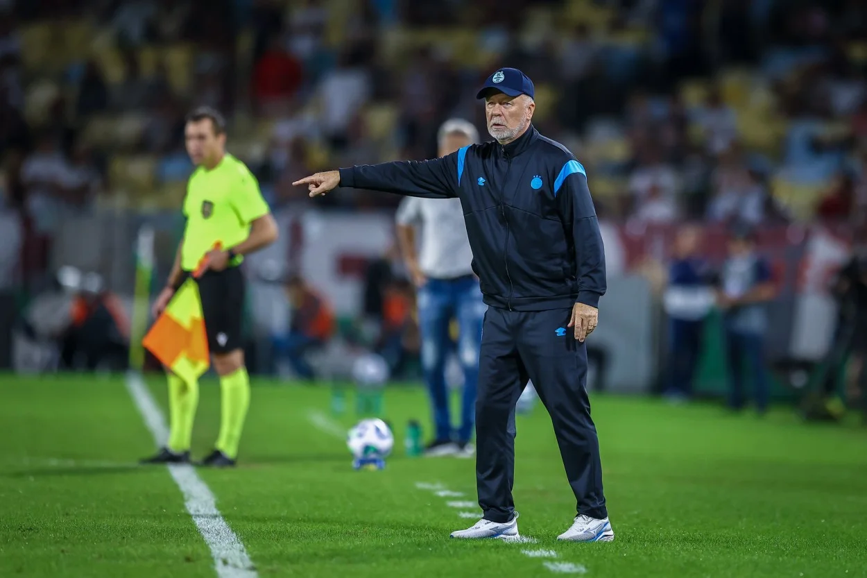 Mano Menezes pelo Grêmio