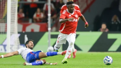 Carbonero minimiza discussão em campo e mira evolução com o Inter: "Somos ganhadores" Carbonero pelo Inter