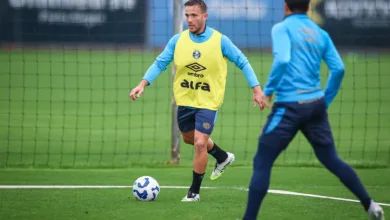 Arthur treina no Grêmio