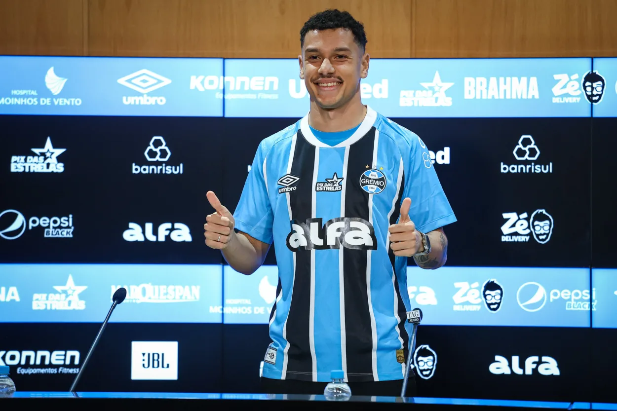 Enzo pelo Grêmio