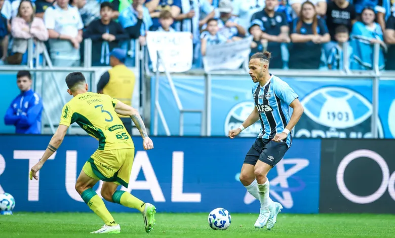 Braithwaite pelo Grêmio