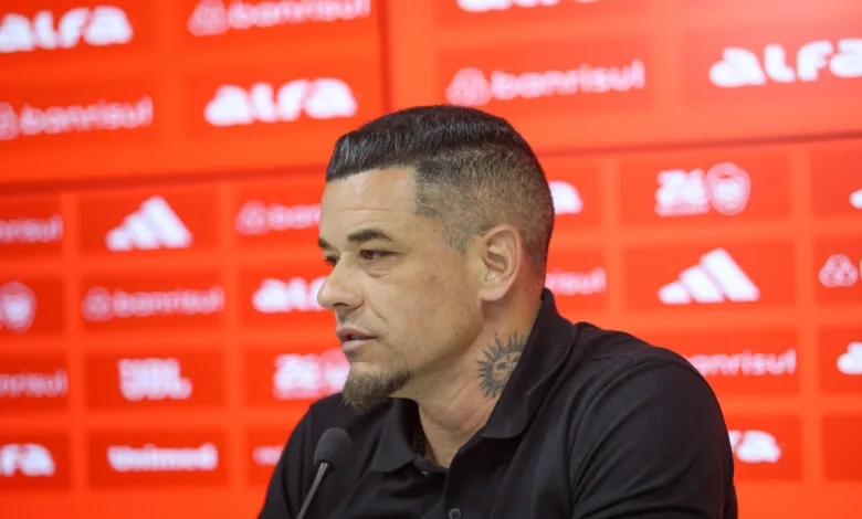 Nova comissão técnica do Inter valoriza presença de D'Alessandro: "Muito boa relação" D'Alessandro pelo Inter