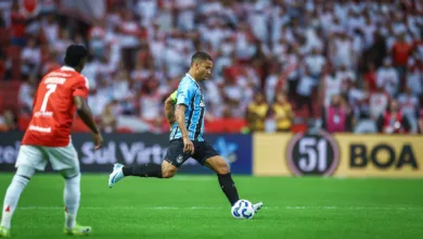 Marcos Rocha vai bem no Grêmio