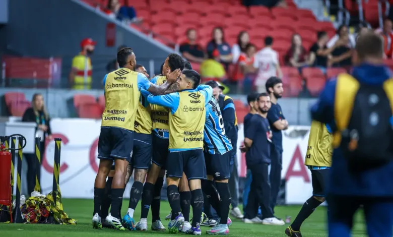 Grêmio pode dar salto na tabela do Brasileirão se vencer o Botafogo; veja projeção Grêmio encara o Botafogo