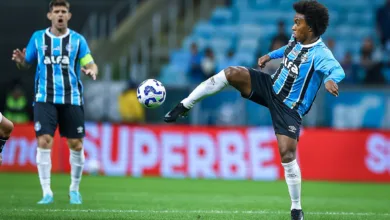 Willian tem fratura confirmada pelo Grêmio e primeiras informações não são animadoras Willian pelo Grêmio