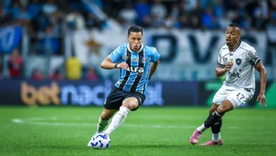 Alex Bagé chama a atenção para a postura de Marlon no jogo entre Grêmio e Botafogo Marlon pelo Grêmio