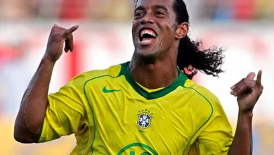 Vídeo de Ronaldinho com a camisa do Grêmio reacende críticas da torcida Ronaldinho Gaúcho, ex-Grêmio