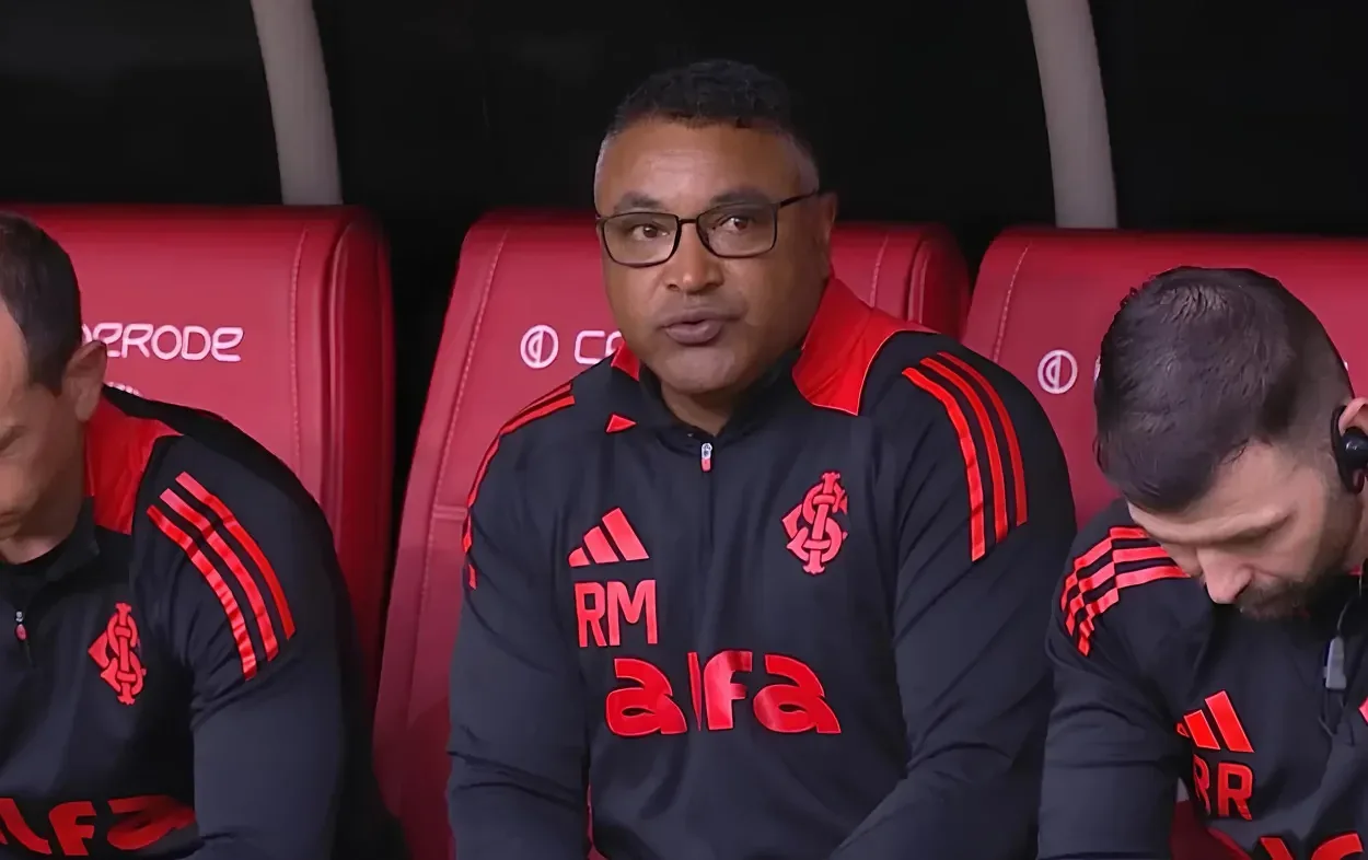 Roger Machado, Inter, Vitória