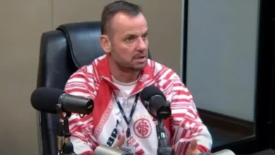 Vaguinha solta a mão de Roger Machado e defende demissão: "Esperança acabou" vagner (1) (1)