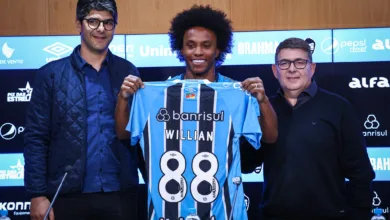 Chico Garcia vê torcedores do Corinthians injustos com Willian: "Não sei o que eu faria" Chico Garcia fala de Willian no Grêmio