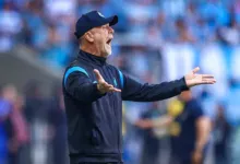 Mano Menezes, treinador do Grêmio