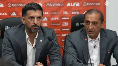 Inter mira voltar a ser temido sob comando de Ramón e Emiliano Díaz Ramon-Diaz-e-Emiliano-Diaz, treinador e auxiliar técnico do Inter