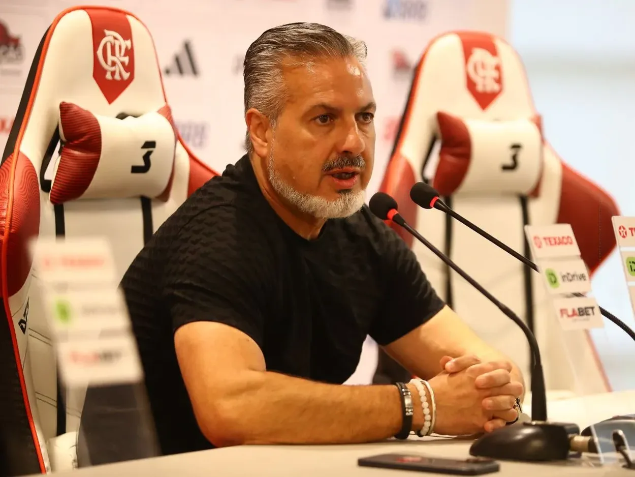 José Boto recebe contrapropostas e Flamengo avança nas renovações de Arrascaeta e Filipe Luís José Boto recebe contrapropostas e Flamengo avança nas renovações de Arrascaeta e Filipe Luís