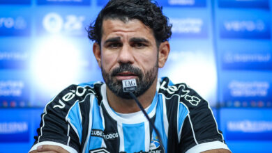 Diego Costa pelo Grêmio