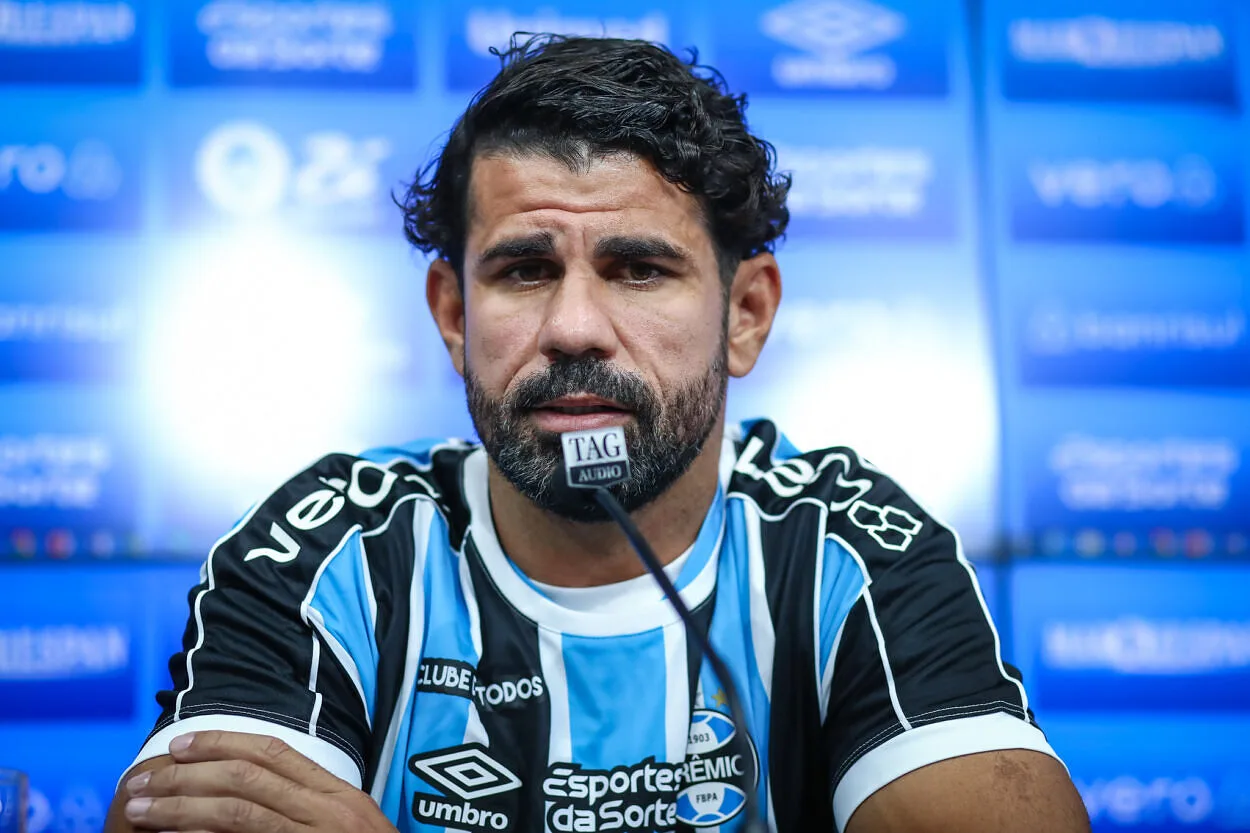 Como está a situação de Diego Costa menos de um ano depois de sair do Grêmio Diego Costa pelo Grêmio