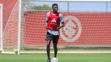Vitão avança na recuperação no Inter em treino com a presença de Bolívar Vitão pelo Inter