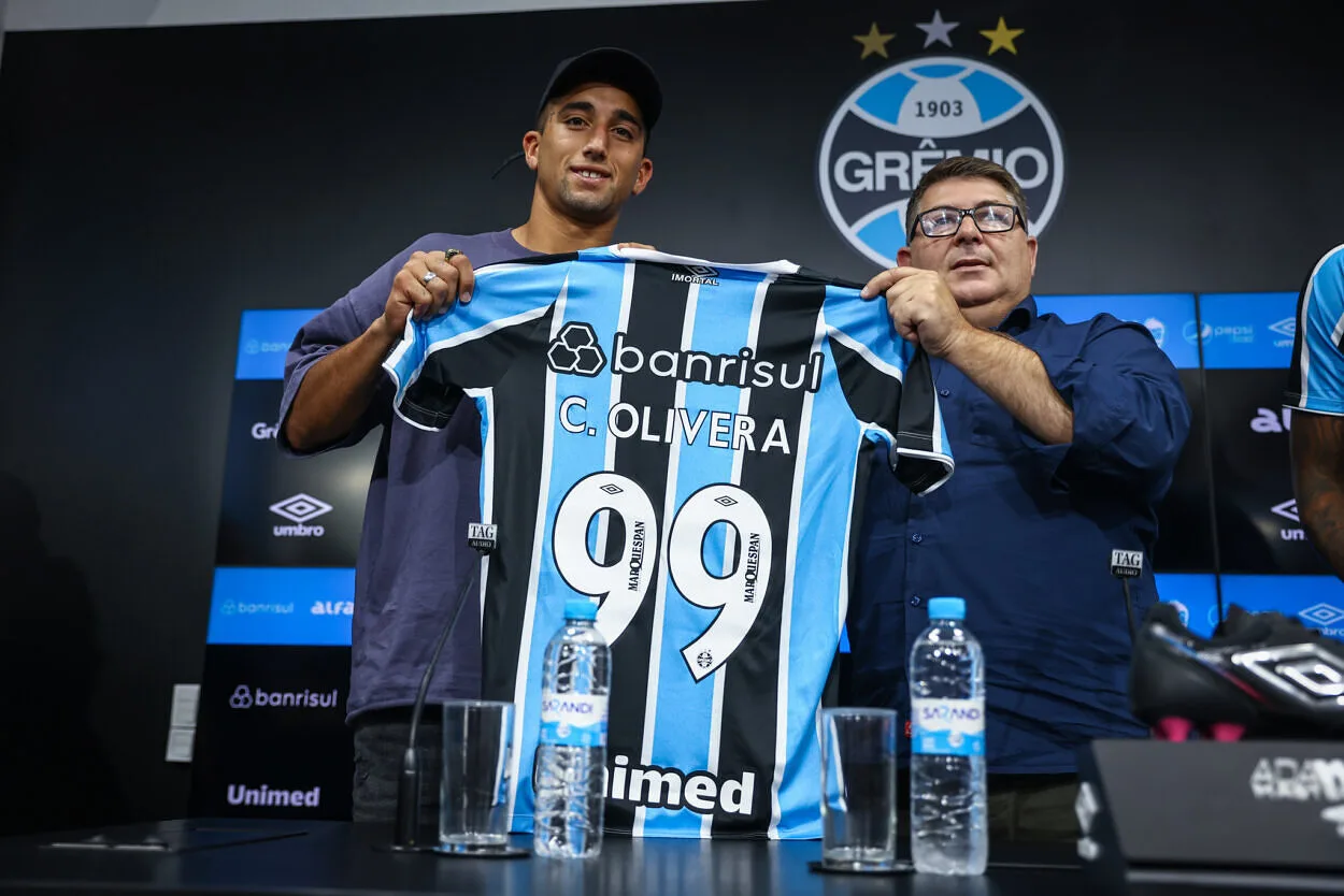 Situação de Olivera no Grêmio