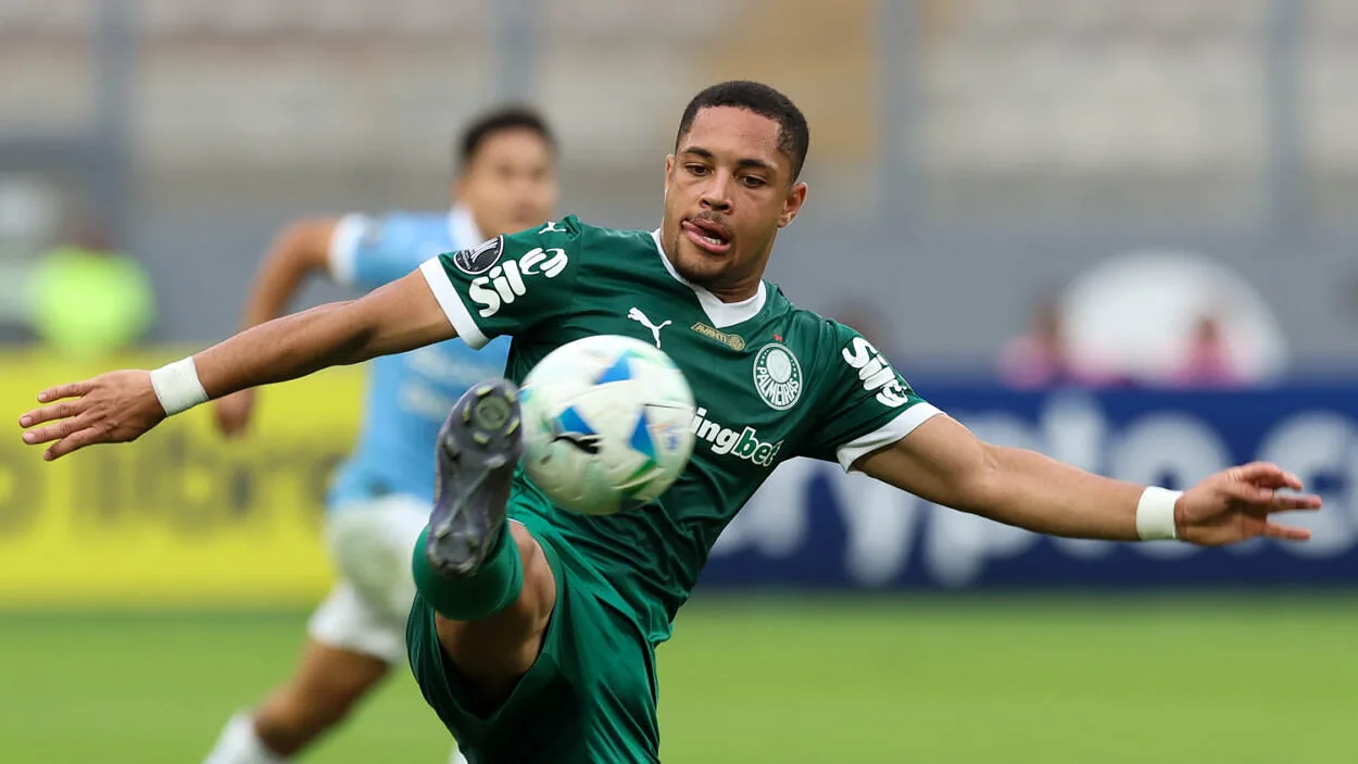 Palmeiras tem volta de Vitor Roque contra o RB Bragantino; veja a provável escalação vitor roque palmeiras