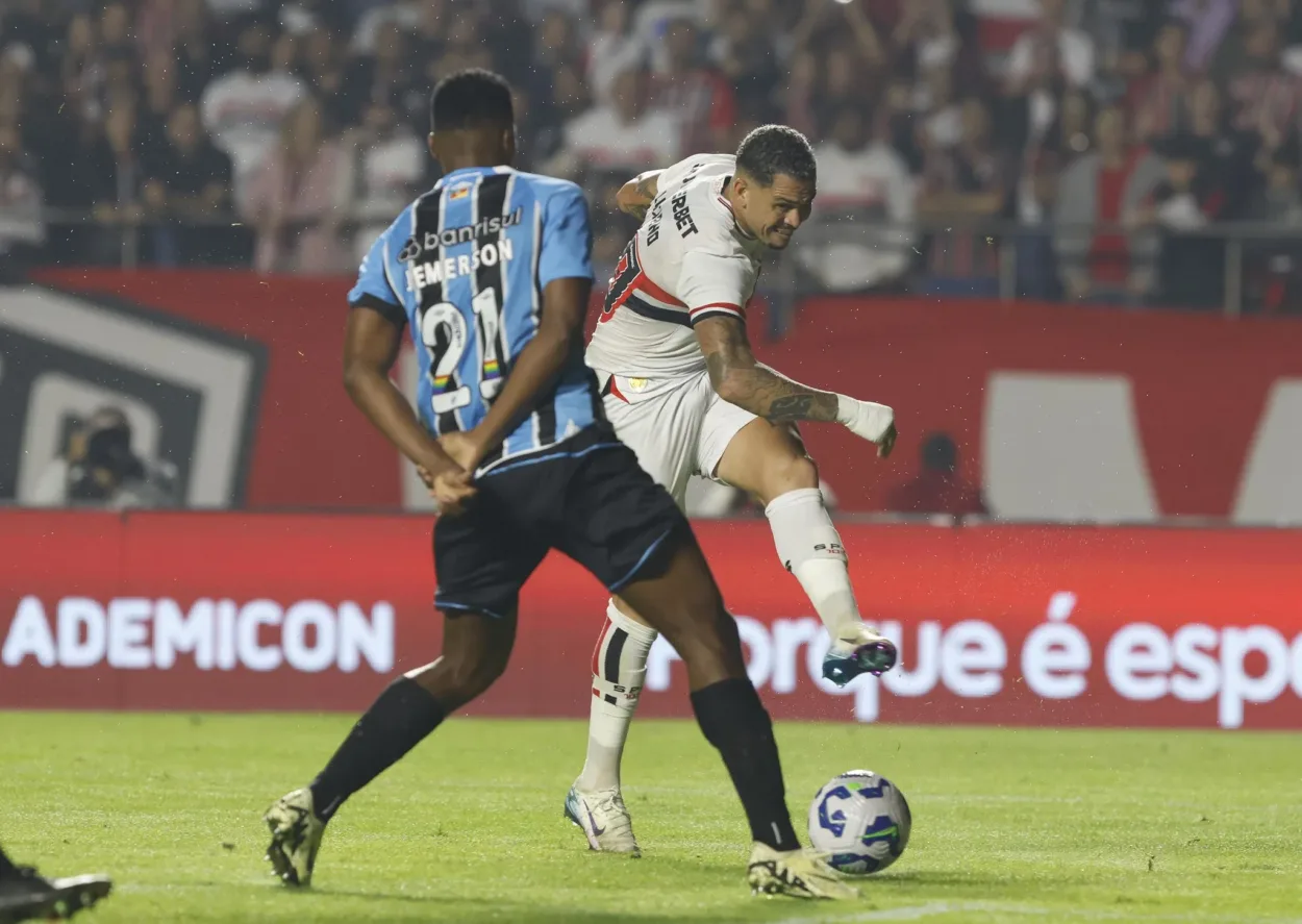 Diretor do São Paulo diz que jogo contra o Grêmio será o "mais fiscalizado do mundo" São Paulo de Luciano
