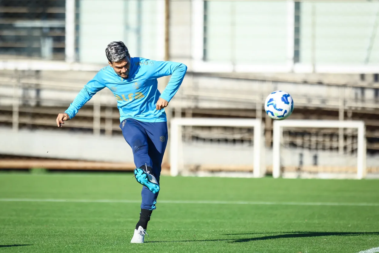 Grêmio liberou Arezo