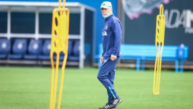 Mano Menezes define Grêmio para pegar o Juventude; veja os times e onde assistir Mano Menezes pelo Grêmio