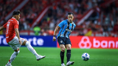 Identificado com o Inter, repórter cita Vitão e cobra punição para Marlon, do Grêmio Grêmio de Marlon