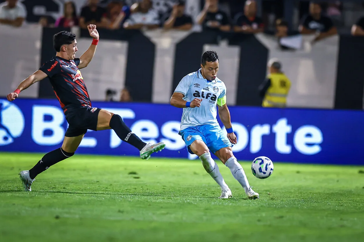 Grêmio irado com arbitragem