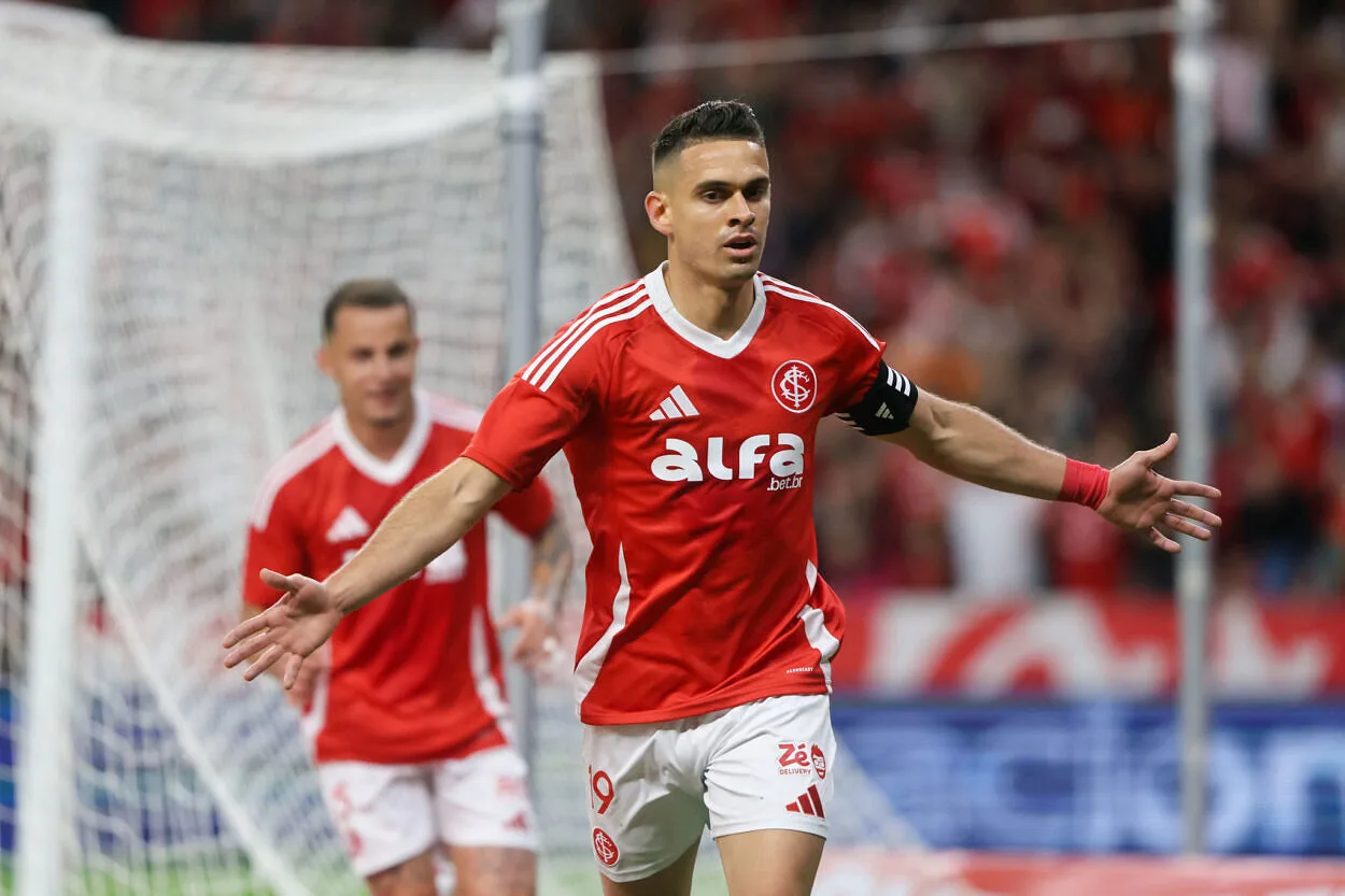 Inter vibra com retorno de Borré ao time titular: "Fez partida quase perfeita" Borré pelo Inter