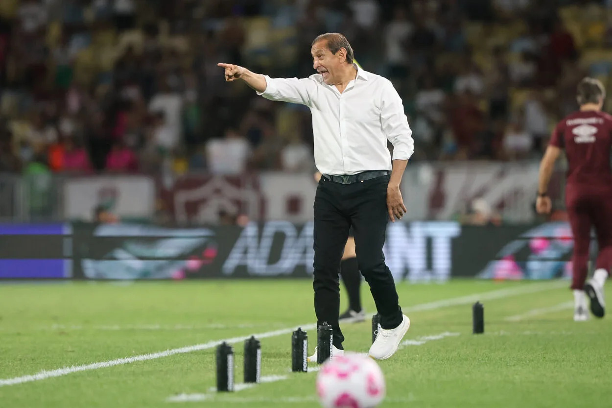Ramón Díaz cita principais problemas do Inter e vê urgência em mudança de atitude Ramón Díaz pelo Inter