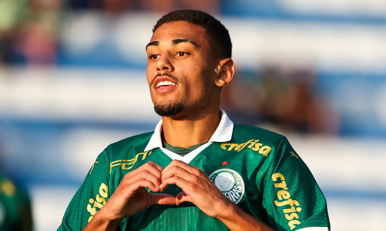 Zenit pressiona e quer Riquelme Fillipi como moeda de troca em negociação com o Palmeiras