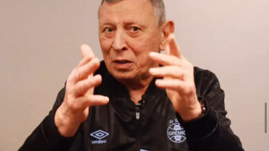 Celso Rigo pelo Grêmio