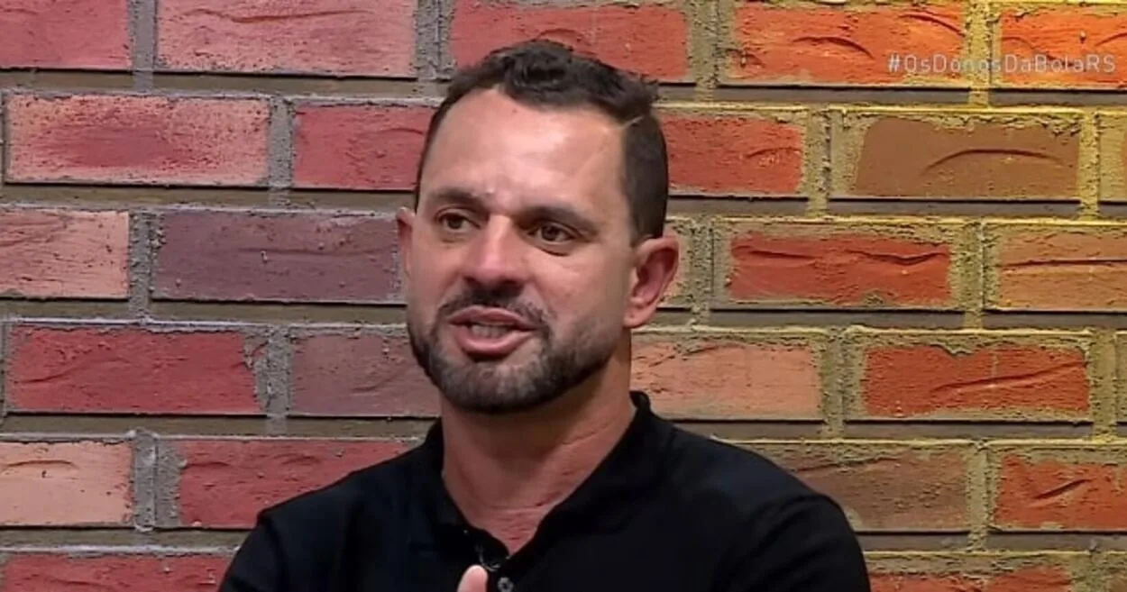 Na estreia no "Donos", Magrão não se empolga com o Inter: "Jogo de Gauchão" Magrão pelo Inter