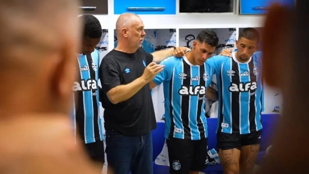 Grêmio divulga discursos de Marcos Rocha e Mano Menezes na vitória sobre o São Paulo Grêmio hoje