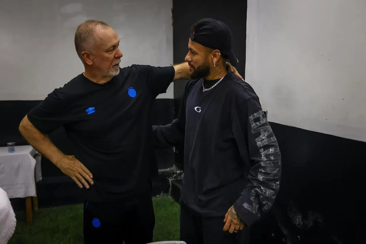 Mano Menezes e Neymar
