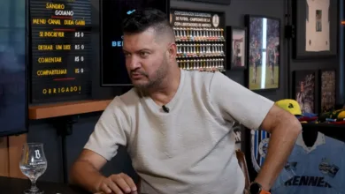 Sandro Goiano culpa ex-dirigente por saída do Grêmio e lamenta "enrolação" na época Sandro Goiano pelo Grêmio