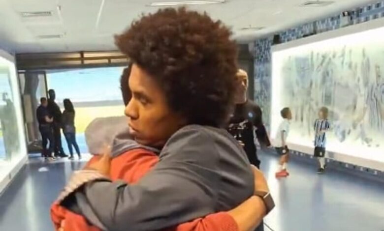 Willian pelo Grêmio