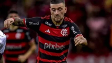 Com Suárez, Messi e ex-Flamengo, Arrascaeta monta o seu "jogador perfeito" Arrascaeta desfalca o Flamengo contra o Grêmio